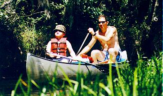canoe2.jpg (25363 bytes)