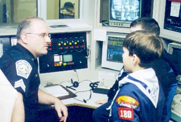 command.jpg (22669 bytes)