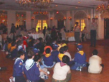 000213-035.jpg (38288 bytes)
