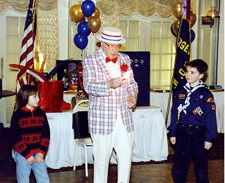 magic3.jpg (26150 bytes)