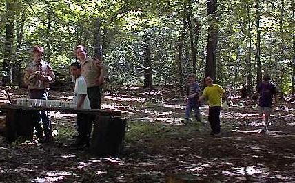000603-009.jpg (48939 bytes)