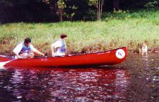 canoe08.jpg (10577 bytes)