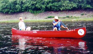 canoe15.jpg (18843 bytes)